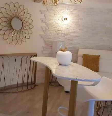 Studio villa château Currault Mougins Extérieur photo