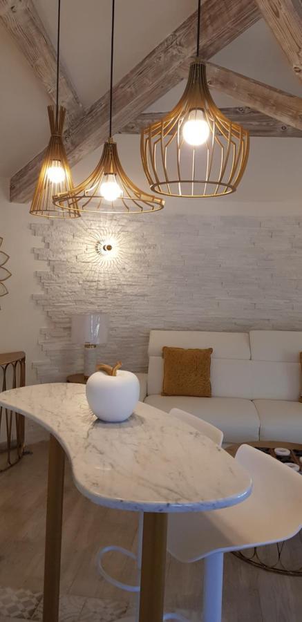 Apartment Chateau Currault